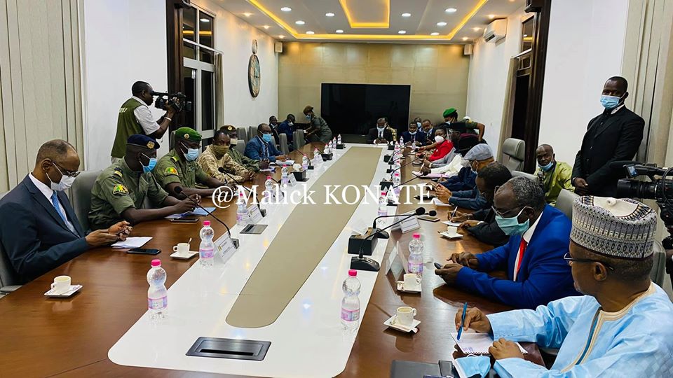 A propos des négociations entre la CEDEAO et le CNSP