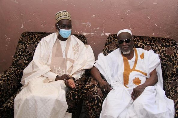 COURTOISIE : Le Premier ministre Moctar Ouane rend visite aux familles fondatrices de Bamako