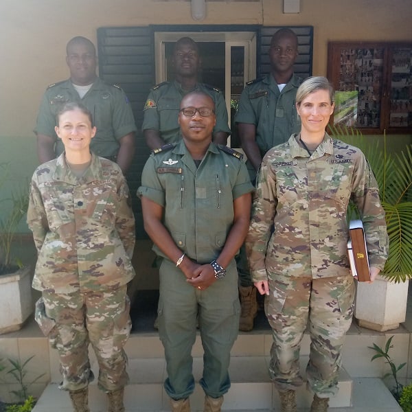 L’attaché de défense des USA chez la CEMAA