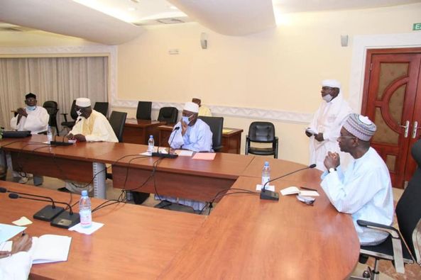 Audience à la primature le premier ministre MOCTAR OUANE reçoit les associations DJINNA DOGON, IR GANDA ET TABITAL PULAAKU