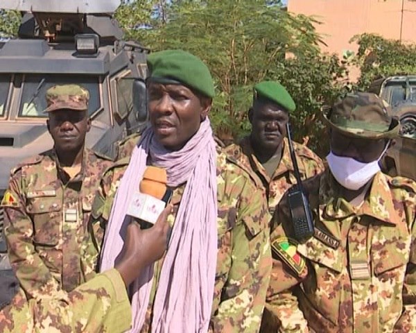 Opération Maliko/Théâtre Est : Le Com-Théâtre à Ménaka