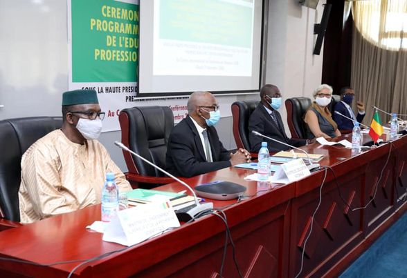 Le Premier ministre lance le PRODEC 2