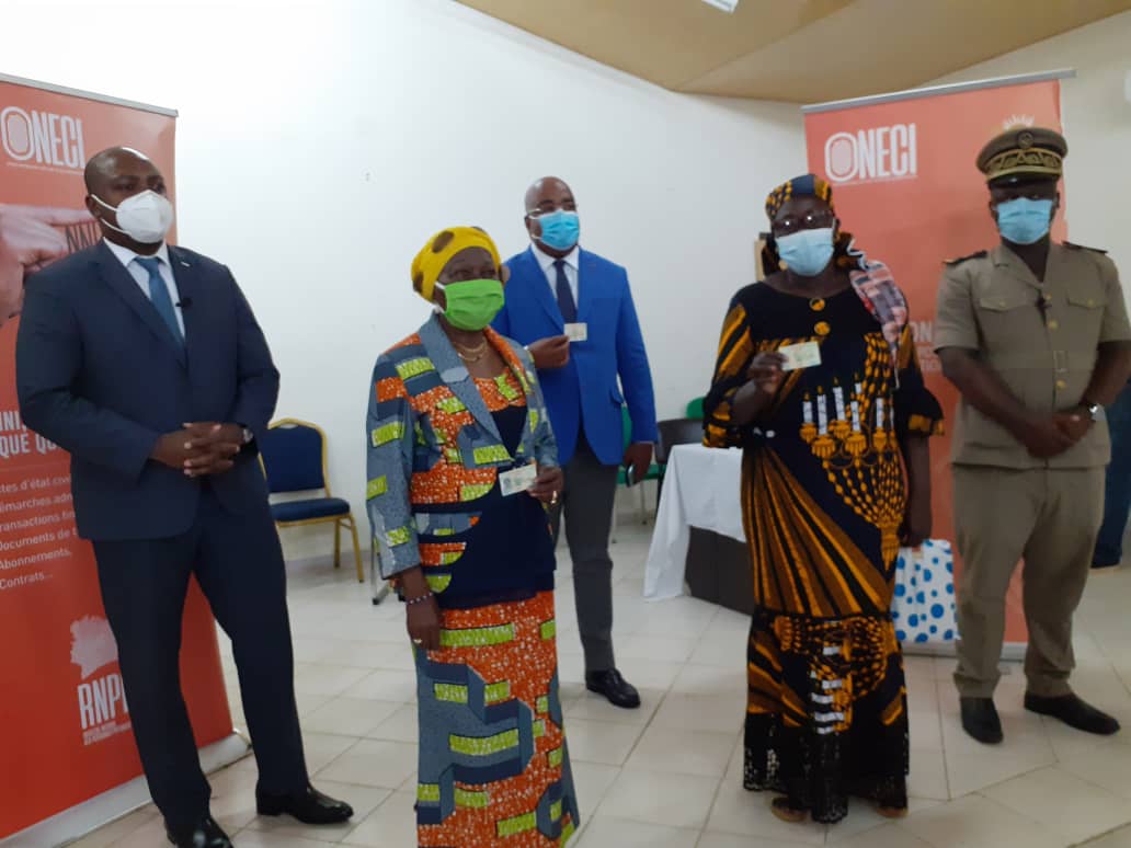Côte d'Ivoire: début de la distribution des nouvelles Cartes nationales d'identité