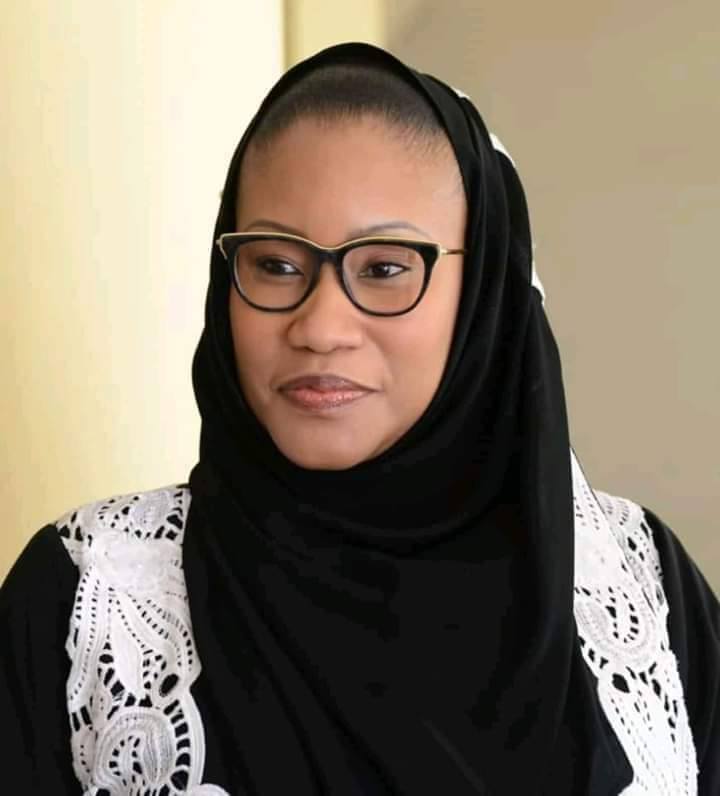 Arrêt des activités culturelles au Mali : La Ministre Ramatoulaye Diallo sevrée par le Coronavirus