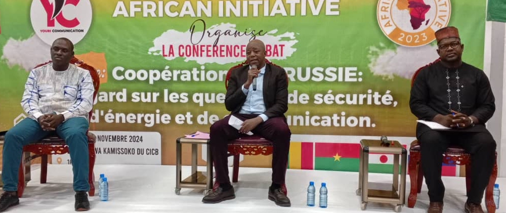 Coopération AES-Russie : Regard sur les questions de sécurité, d’énergie et de communication