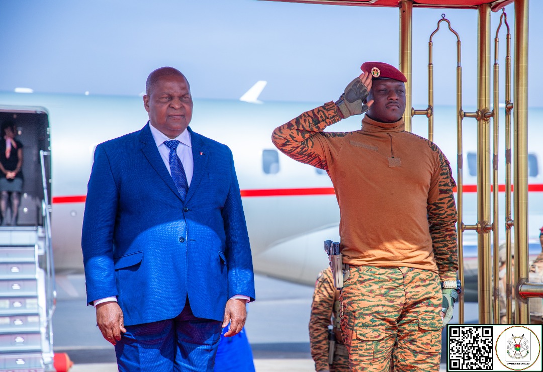 Burkina : le Président Touadera en visite d’amitié et de travail à Ouagadougou