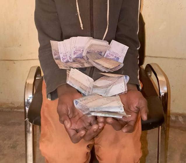 Mali: Arrestation d'un voleur par le Commissariat de Police de Koutiala.