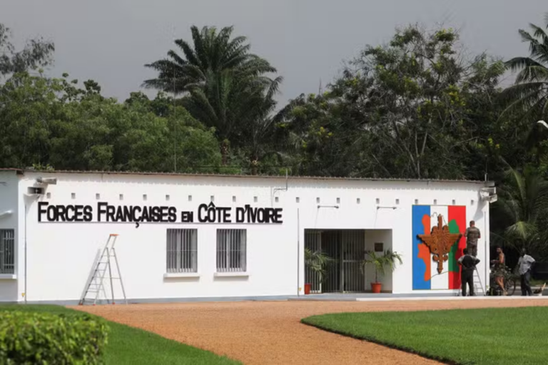 Cöte d’Ivoire, le départ des troupes françaises est un non événement