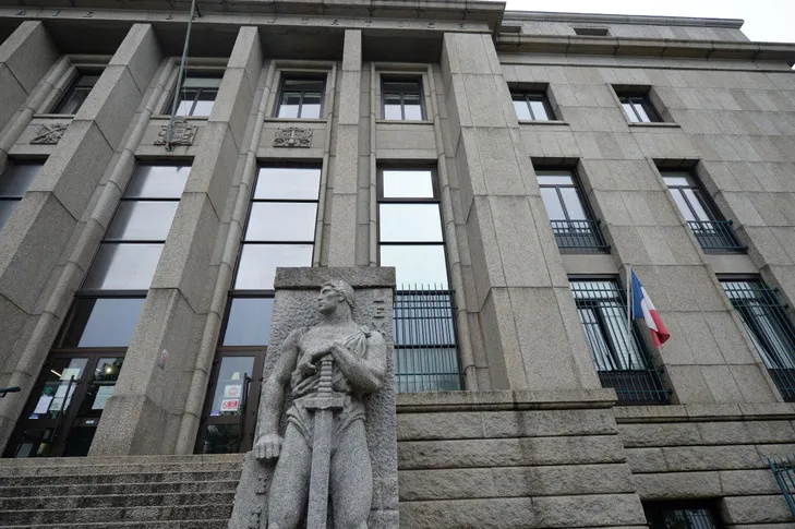 Apologie du terrorisme : deux influenceurs algériens devant la justice française