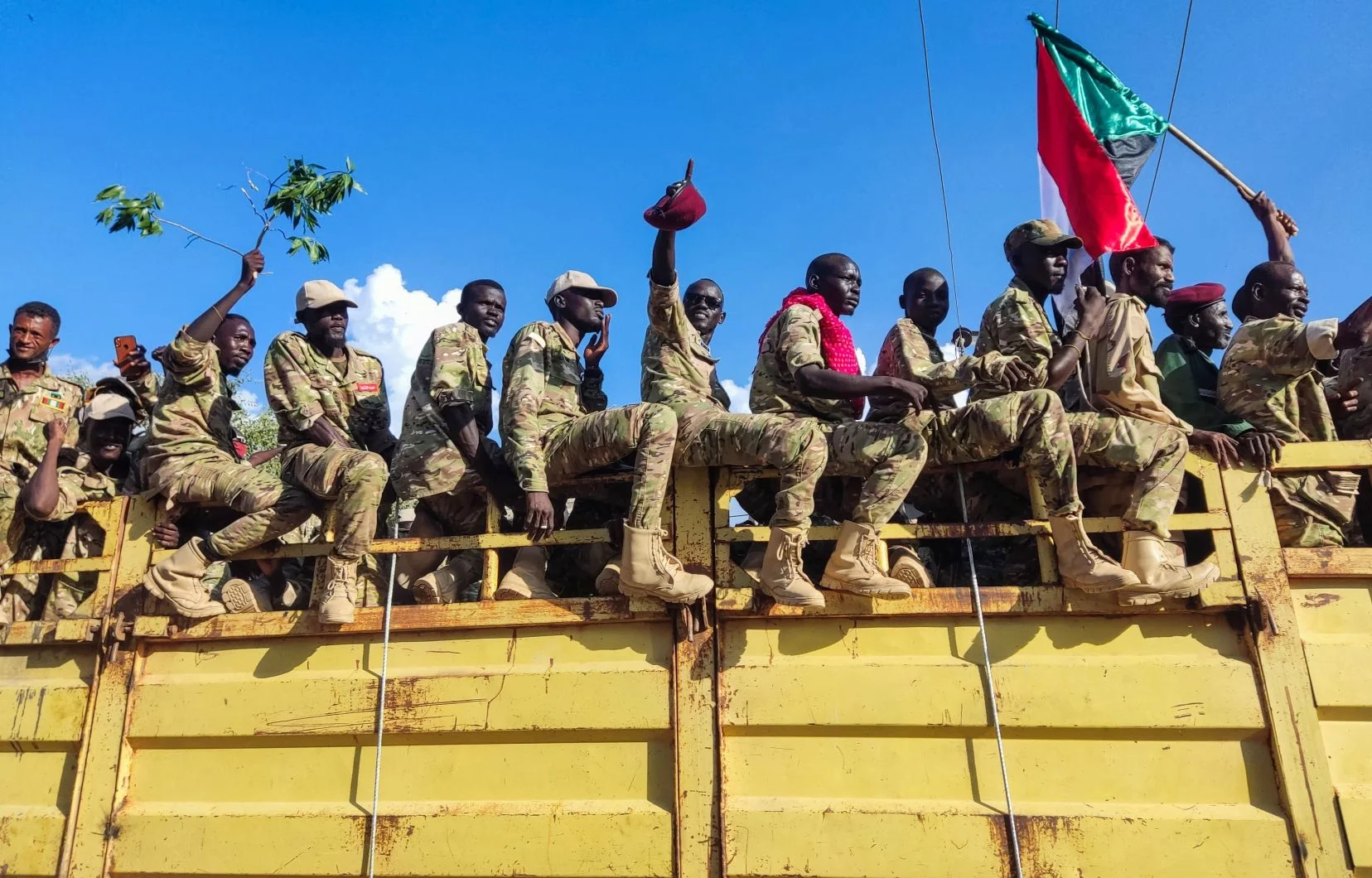 Guerre civile au Soudan : l’armée reprend le contrôle d’une ville stratégique