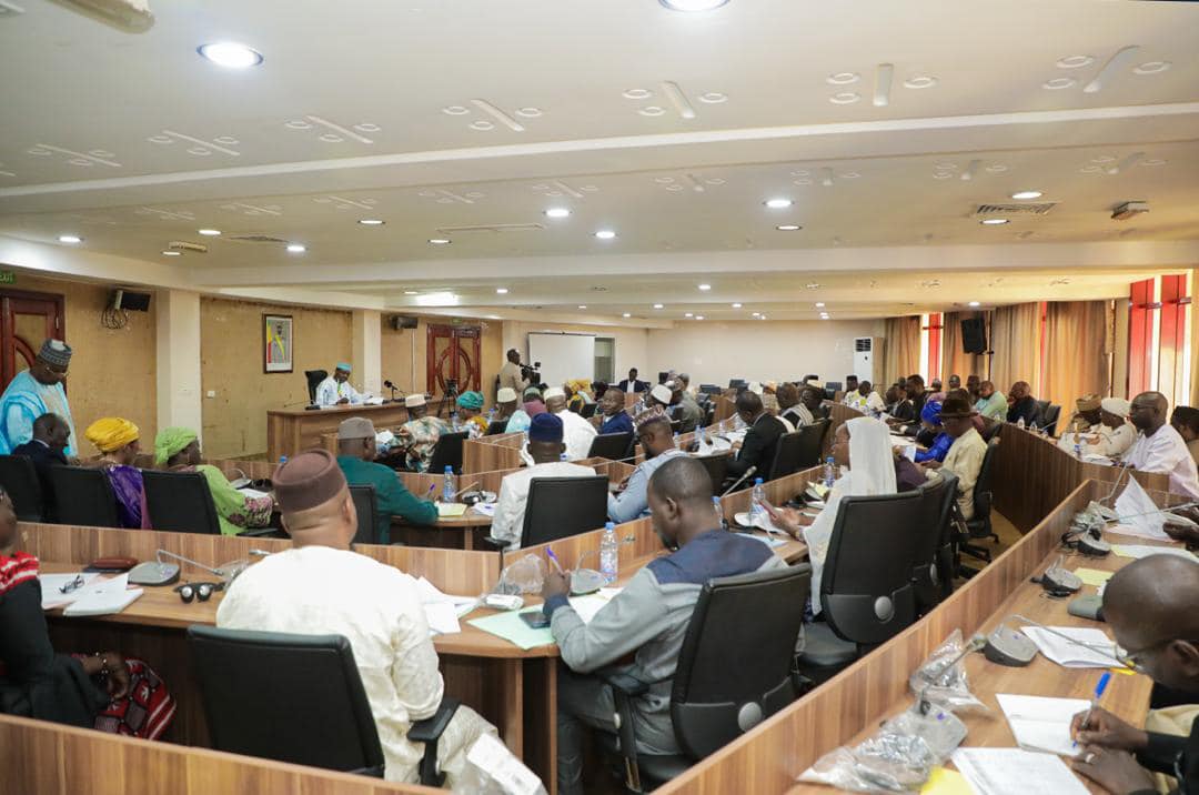 Dialogue entre le Premier ministre et le secteur privé : des mesures concrètes pour répondre aux enjeux de la population