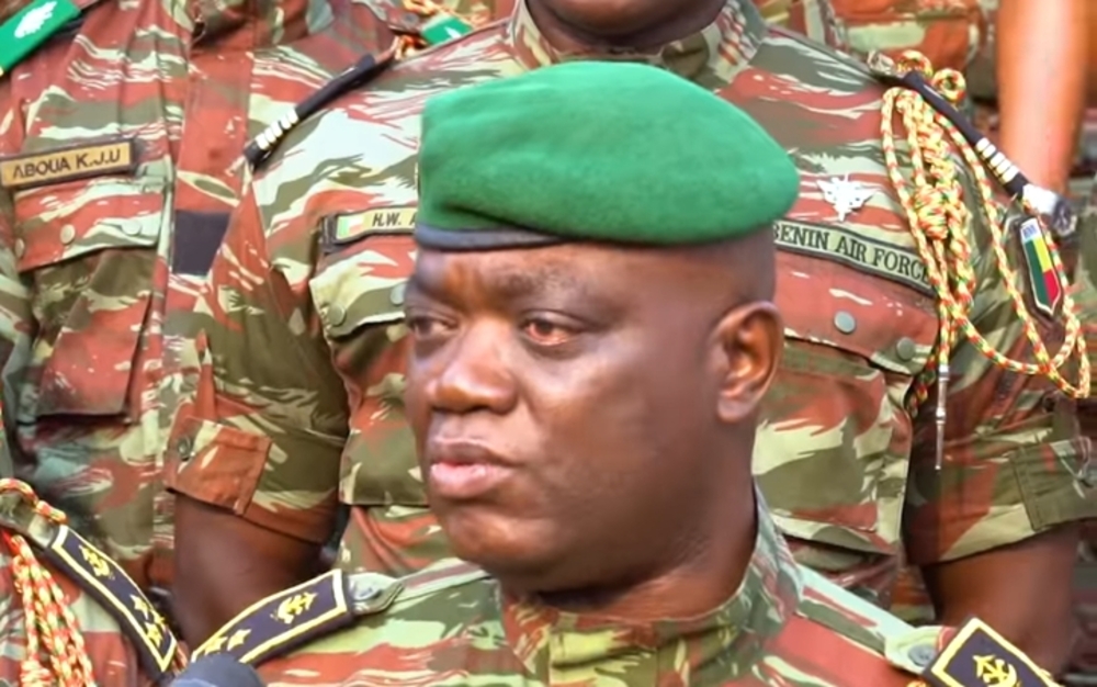 Face au JNIM, le Bénin veut dépasser les tensions régionales 