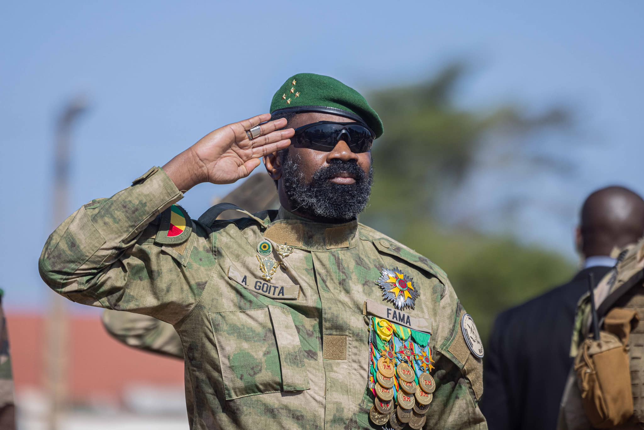 AES: Nouveaux passeports à compter du 29 janvier ( Communiqué)