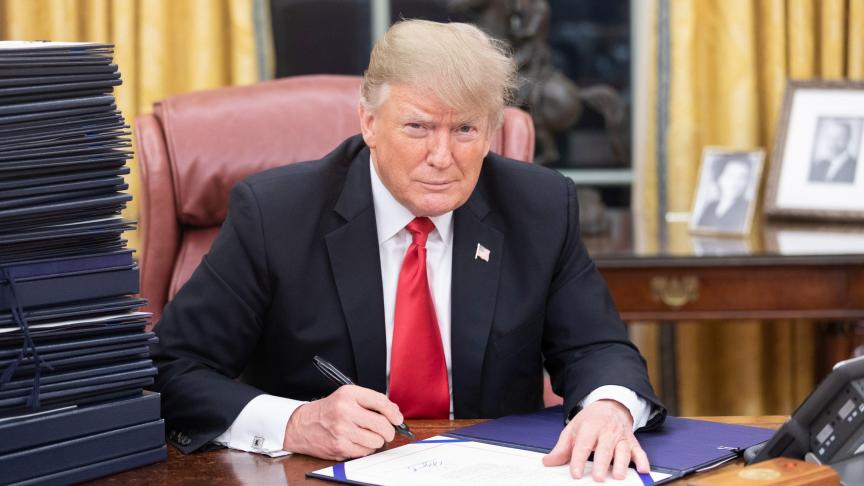 Suspension de 90 jours des financements américains par le Président Trump : Enjeux et conséquences sur les programmes en cours au Mali