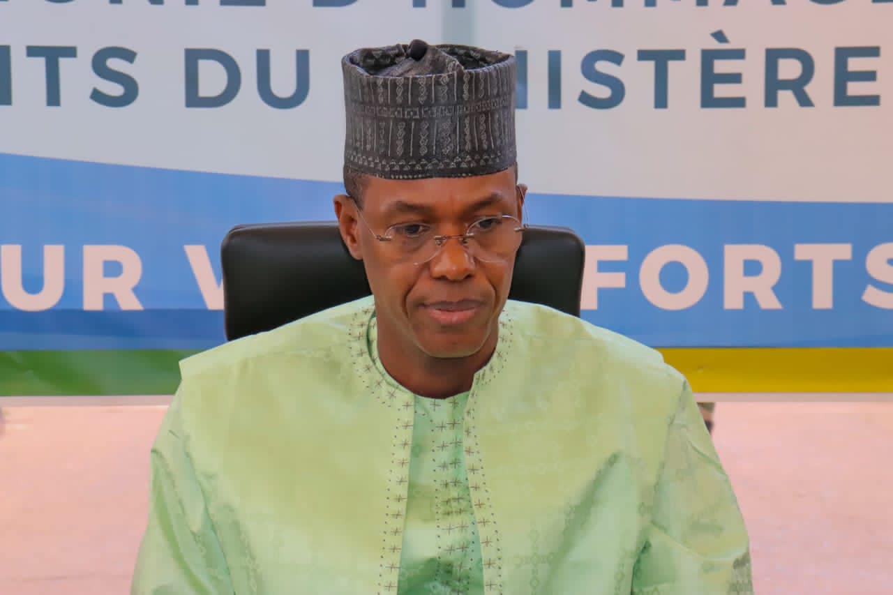 Le ministre Sanou à la célébration de la journée internationale des douanes : “J’observe avec beaucoup de satisfaction que l’administration des douanes est sur la bonne voie”