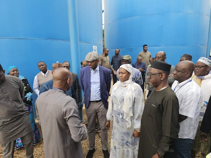 Visite de la Station Compacte de Potabilisation de la SOMAGEP : le ministre de l’Environnement annonce des sanctions contre les auteurs de pollution illégale