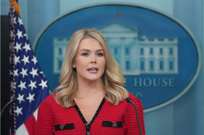 La Maison-Blanche annonce que les premiers vols de migrants clandestins vers Guantanamo sont “en cours”