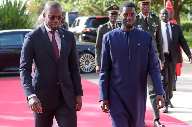 Violences politiques au Sénégal : le gouvernement alloue plus de 15 000 euros par famille endeuillée