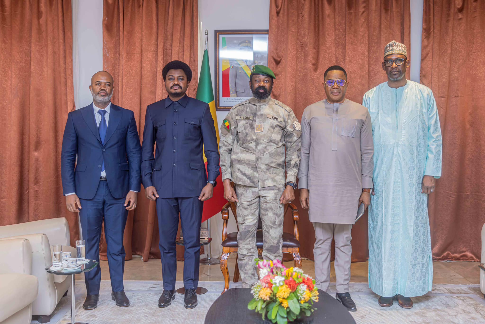 Relations bilatérales : le Président de la Transition reçoit un émissaire du Président de la RDC