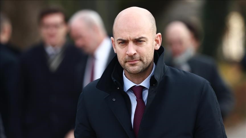 Paris restreint l’accès au territoire français pour certains dignitaires algériens