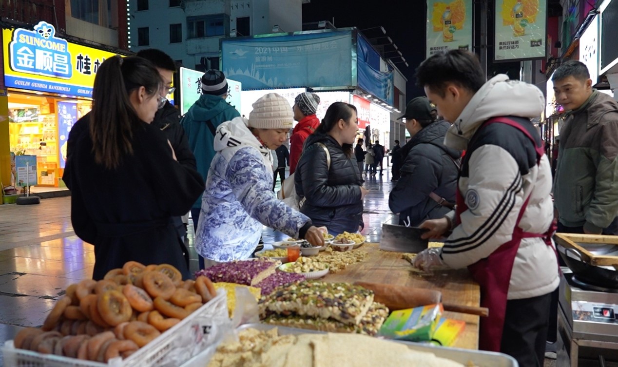 Les pagodes du Soleil et de la Lune sont des symboles emblématiques de Guilin