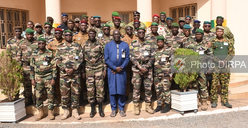 MUSEE DES ARMEES : Les auditeurs de l’Ecole de Guerre du Mali se ressourcent
