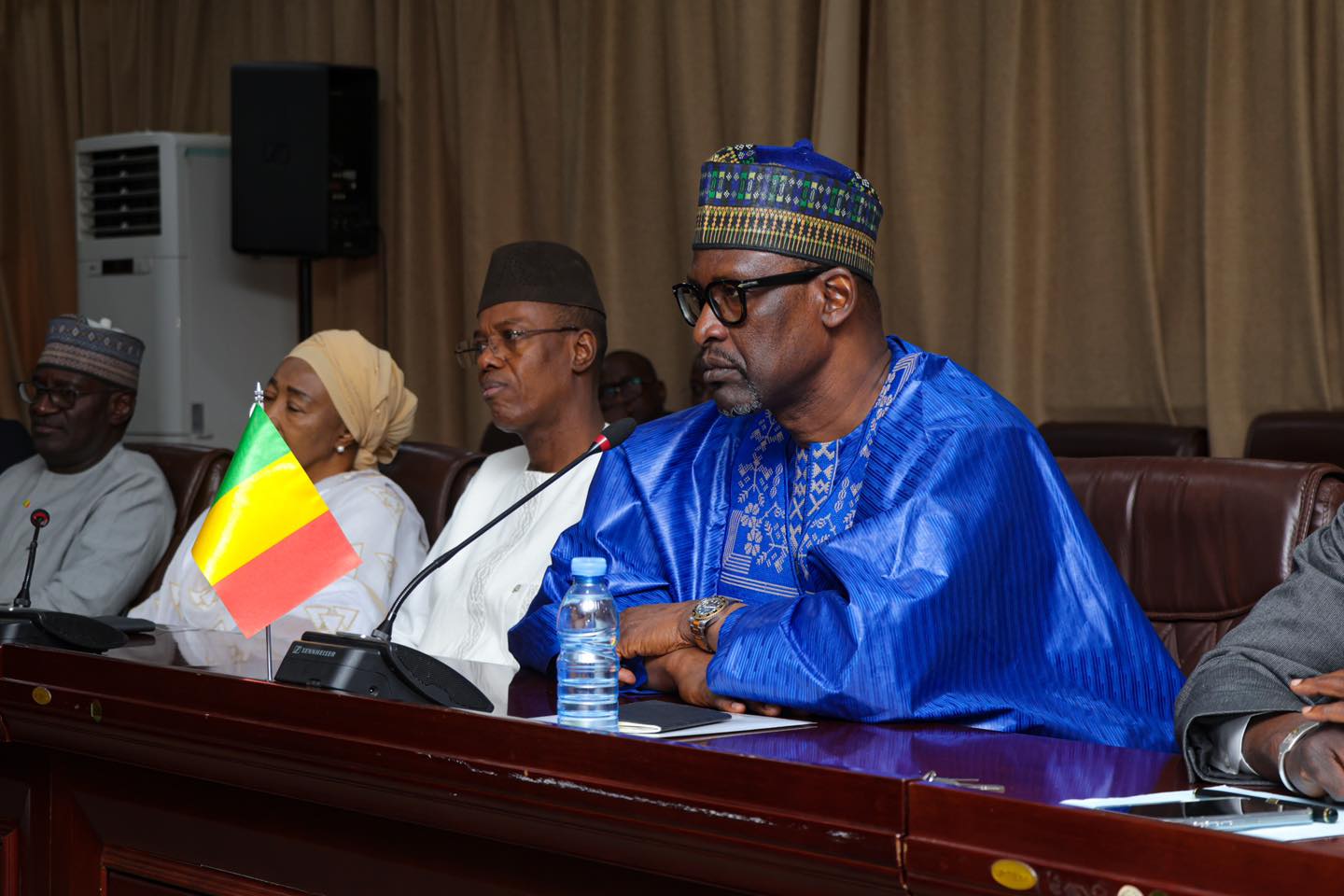 Suspension de l’aide publique américaine au développement ; Les points sur les i !