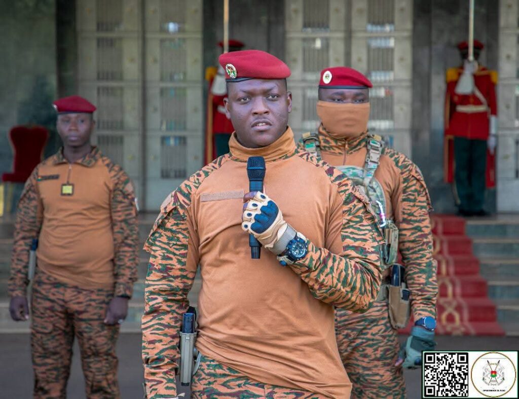 « L’AES poursuit son chemin » (capitaine Traoré)
