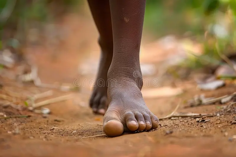Voici pourquoi nous devrions marcher pieds nus plus souvent