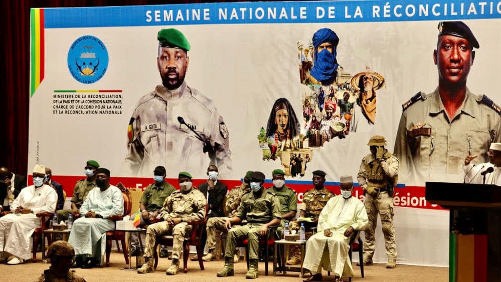 Du dialogue inter-maliens à la charte : Le long chemin vers la paix et la réconciliation