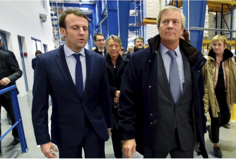France: la guerre est-elle déclarée entre Bolloré et Macron ?