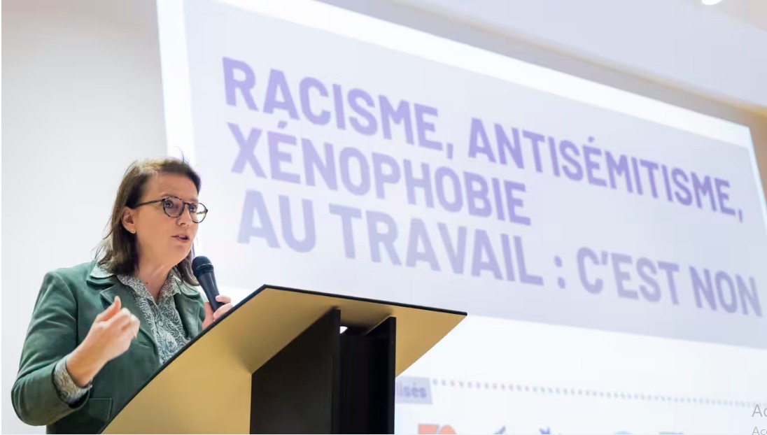 France - Racisme : la Défenseure des droits alerte sur les nombreuses discriminations liées à l'origine, la religion et la nationalité dans le cadre professionnel