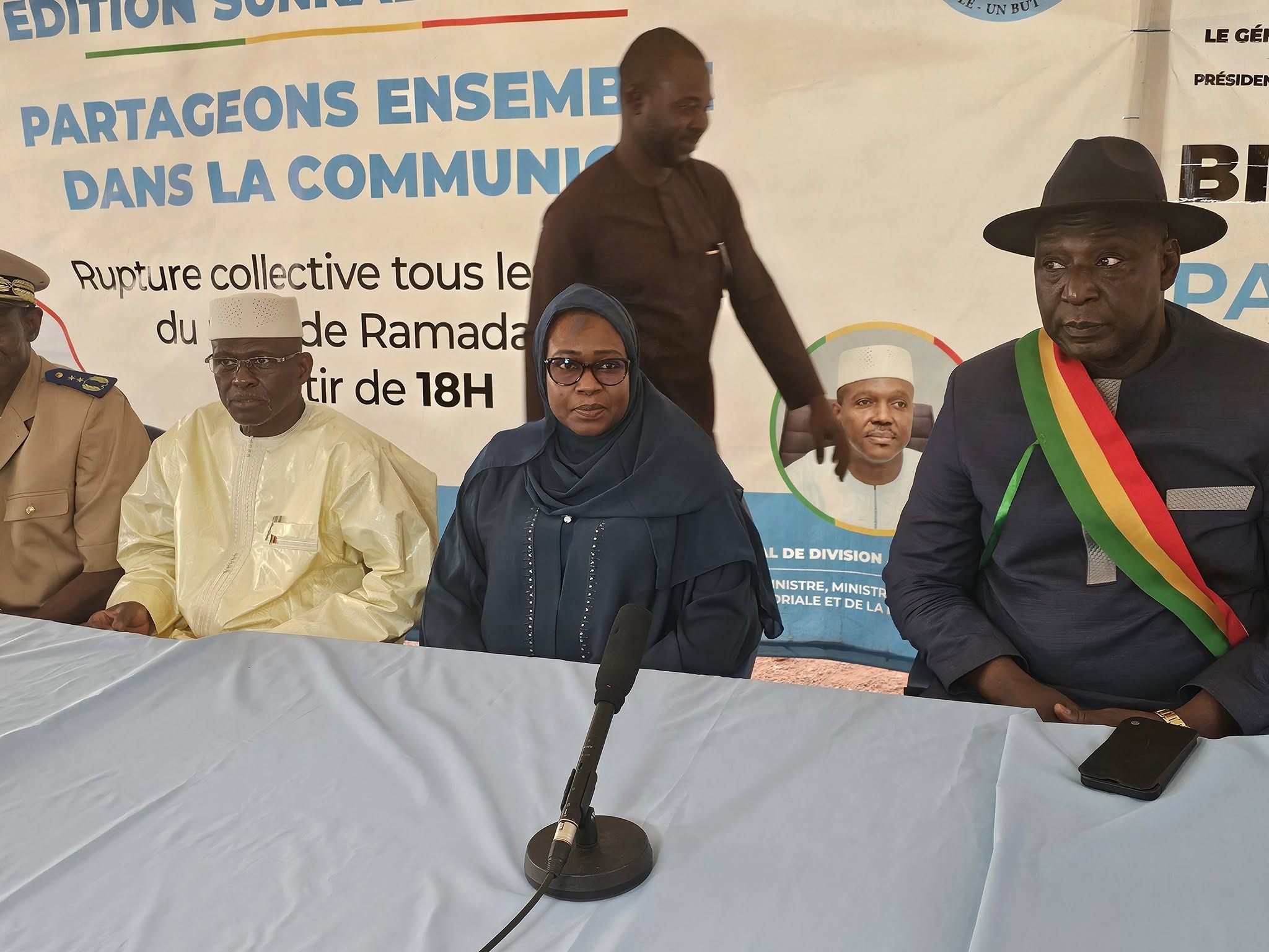 Ramadan à Bamako : Communion et partage avec la ministre Doumbia Mariam Tangara en Commune V
