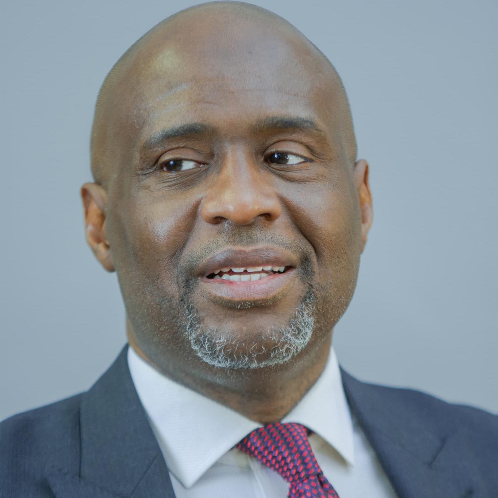 Moussa Mara réagit à la destruction d’un drone malien par l’armée algérienne : soutien à la plainte internationale et appel à la transparence