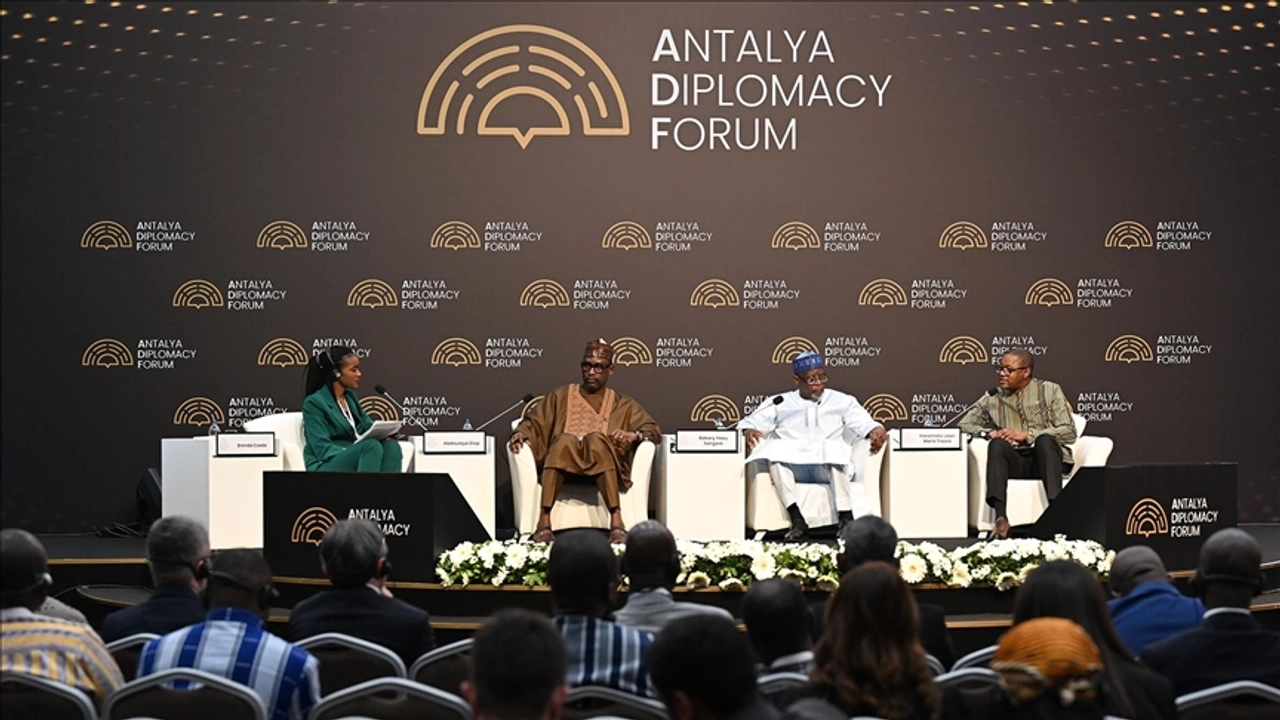 Les défis de la région du Sahel discutés au Forum diplomatique d'Antalya