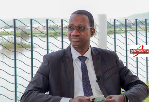 Edito : Notre confrère Togo, du journal le Canard de la Venise placé sous mandat de dépôt