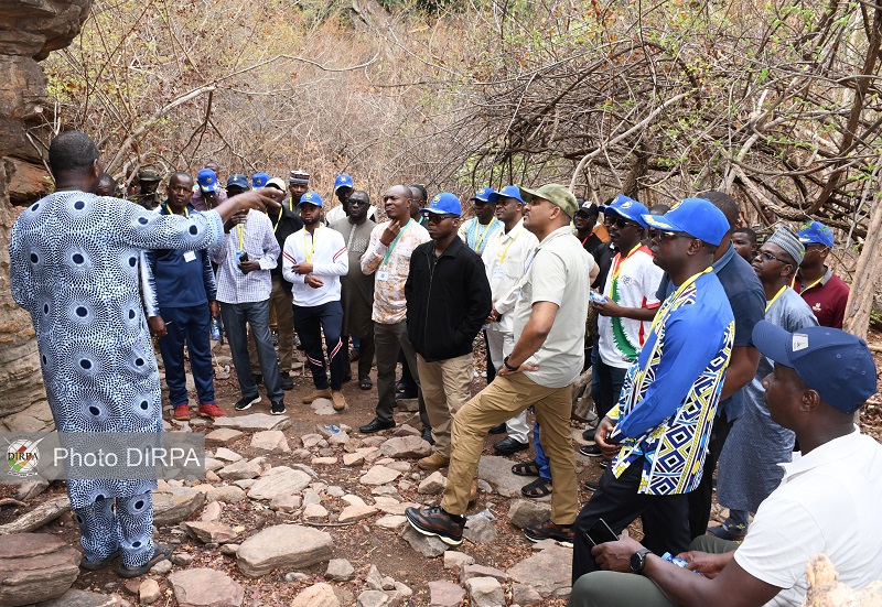 Immersion culturelle à Siby : la Délégation des Chefs d’Etats-majors des Armées de l’Air de l’AES redécouvre l’âme du Mandé