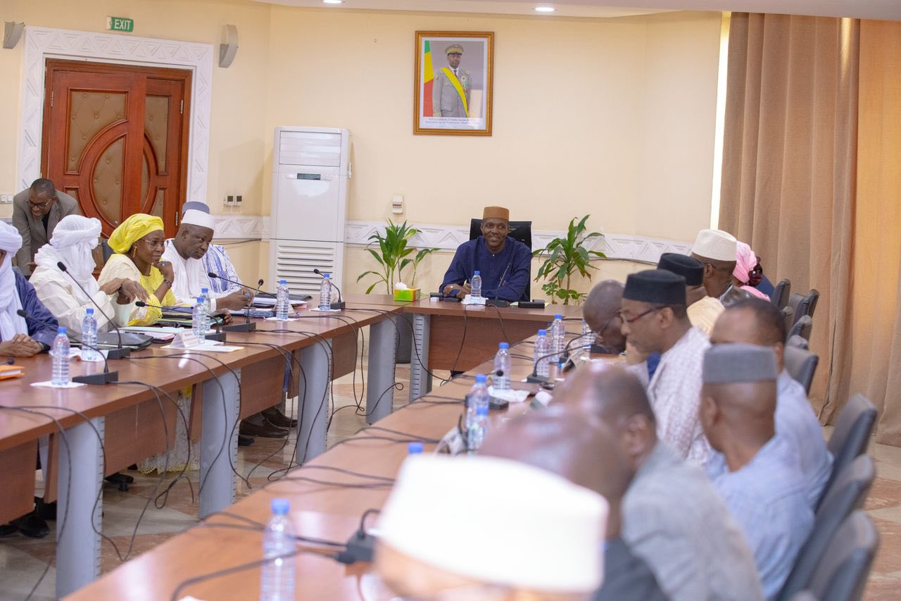 L'éducation se tourne vers le numérique au Mali : Une révolution économique avec 4 milliards d'économies !