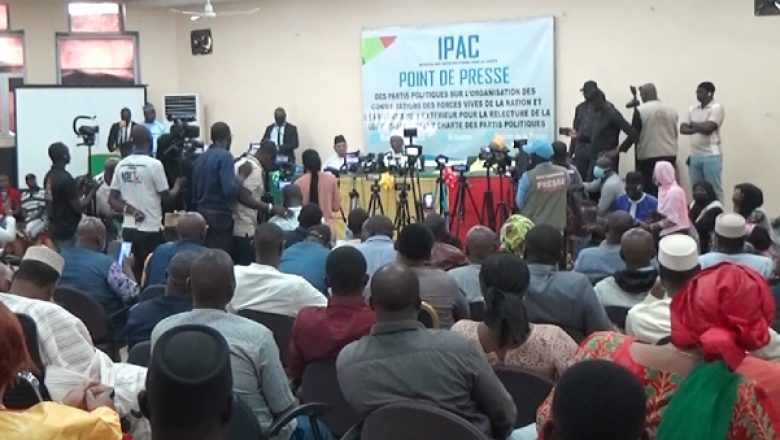 Dissolution des partis politique : Le véto des 101