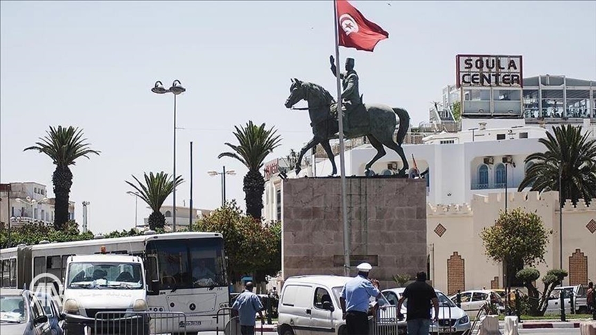 Tunisie : des professeurs français expulsés par des étudiants de l’Université de Manouba