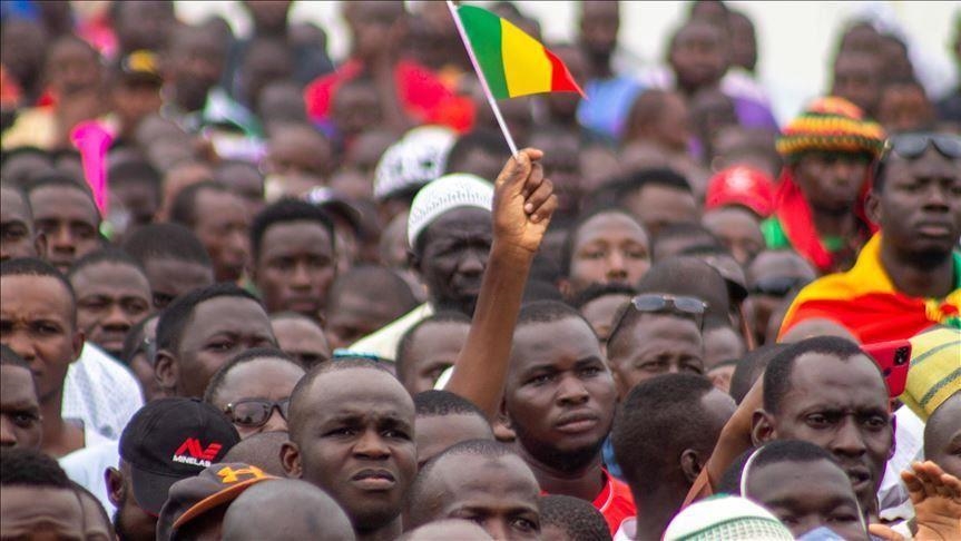 Concertations sur la dissolution des partis politiques: la nation retient son souffle avant la fin de la phase nationale