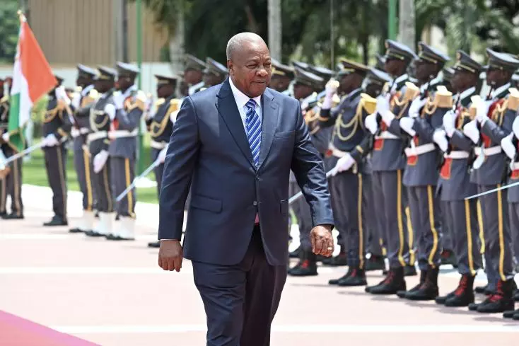 Ghana: le président inflige une amende à des ministres qui n'ont pas déclaré leurs avoirs