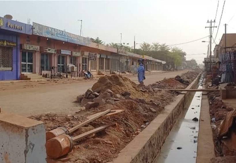 Mali : Démarrage d'un programme ambitieux de nettoyage des égouts et caniveaux pour prévenir les inondations en 2025