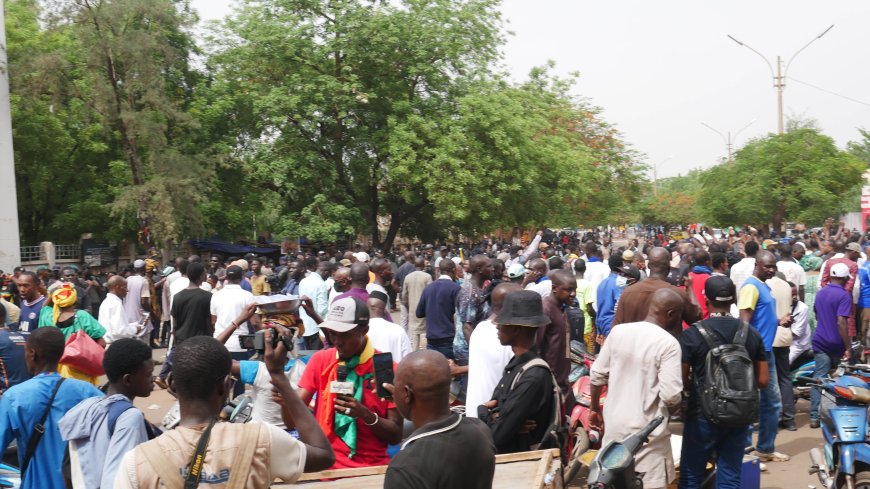 Mobilisation pour le meeting et la conférence de presse des partis politiques : Une brèche ouverte dans le mur de la transition pour exorciser la peur ?