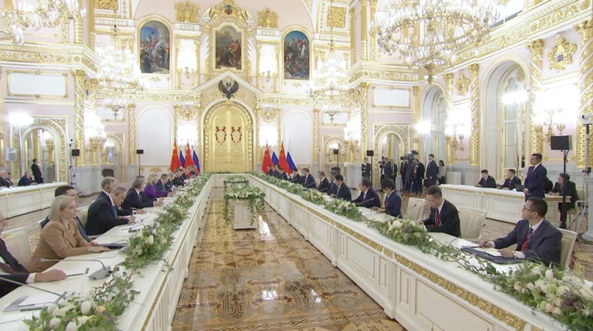 La Chine et la Russie assumeront une responsabilité particulière en tant que grands pays