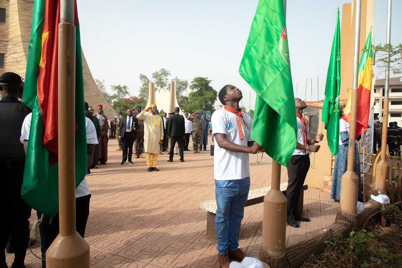 Cérémonie de montée des couleurs à l’occasion du 62e anniversaire de l’Union Africaine