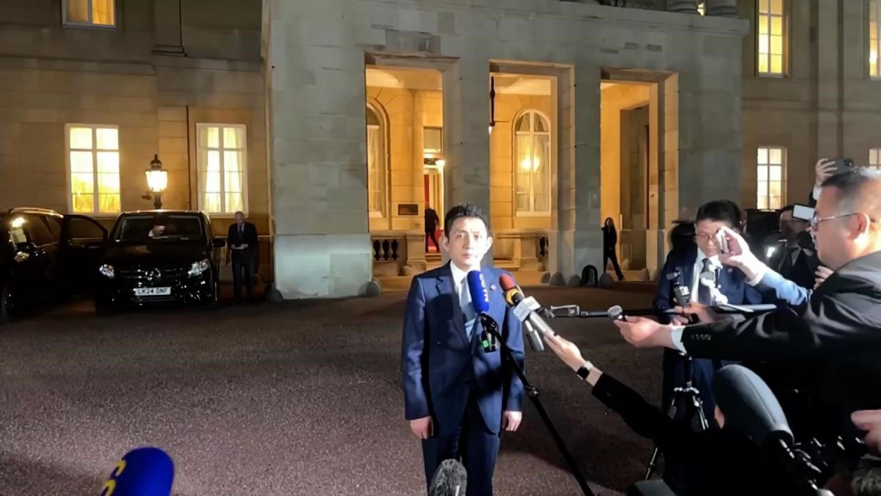 La Chine et les États-Unis mènent des discussions professionnelles et franches