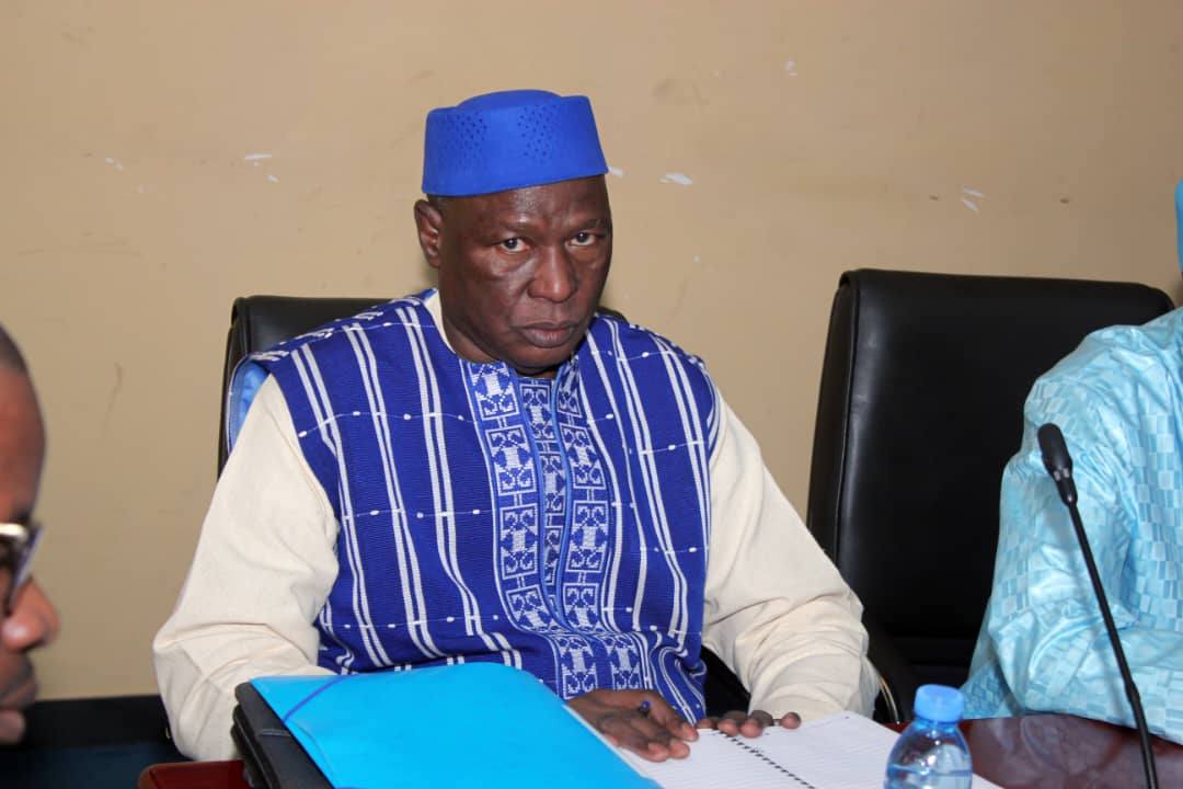 Mali : Adoption d'un projet de loi amendé modifiant la Charte de la Transition pour un mandat présidentiel renouvelable