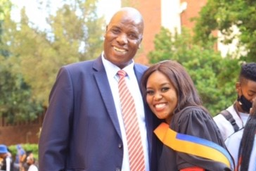 Une fille écope de la prison à vie pour avoir fait t.uer son père