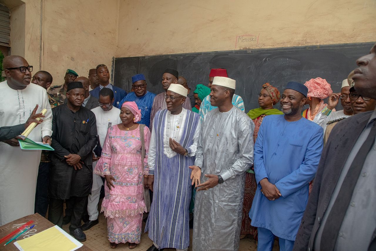 Baccalauréat 2025 : Le Premier Ministre lance les épreuves à Bamako sous le signe de l'espoir